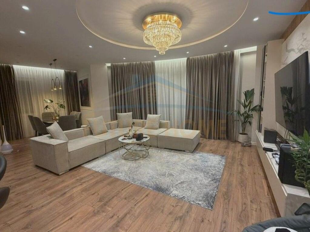 For sale, Apartment 3+1+2 – Dry Lake, Tirana