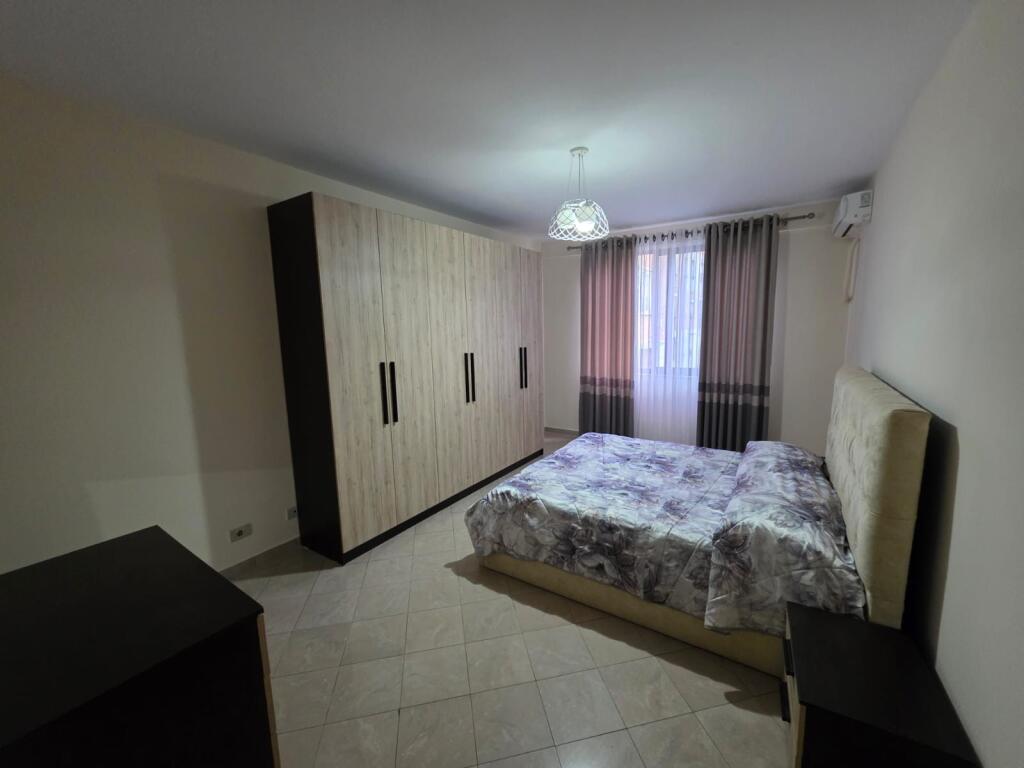 Appartamento 3+1, Via Elbasan!