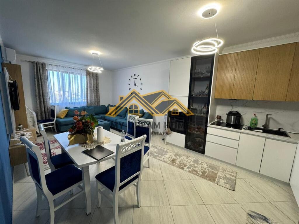 APPARTAMENTO 3+1+2 A SHKOZET DURRES, IN VENDITA!