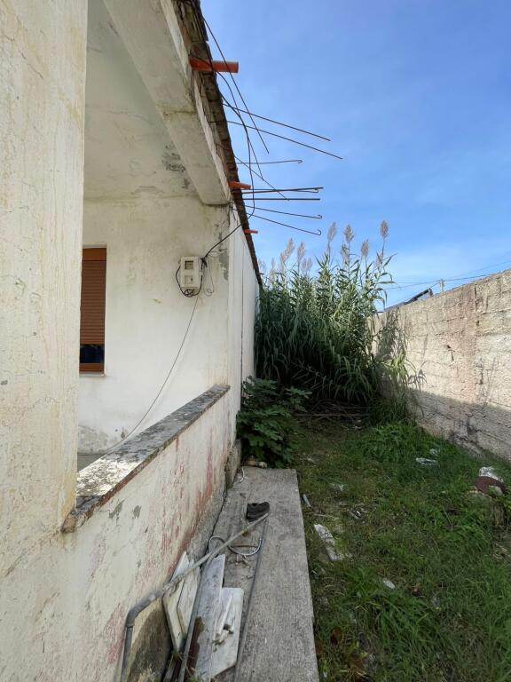 🏡 VENDESI CASA 2+1 CON TERRENO –XHAMIA PLAZH DURRES
