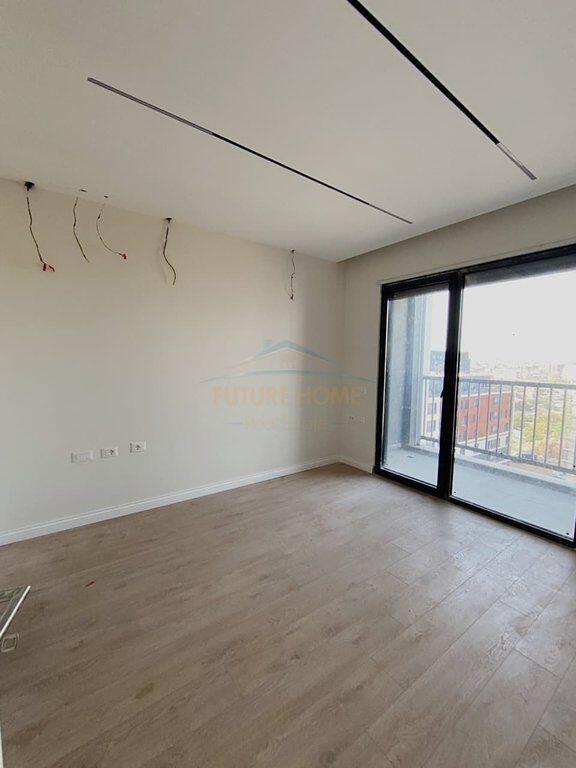 Shitet, Apartament 2+1, Jordan Misja, Tiranë.