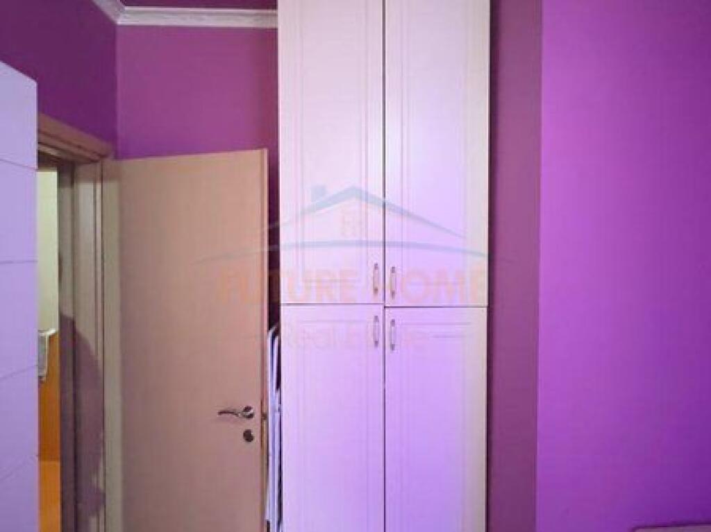Vendesi Appartamento 1+1 Vicino a Eleonora, Kodra e Diellit, Tirana.