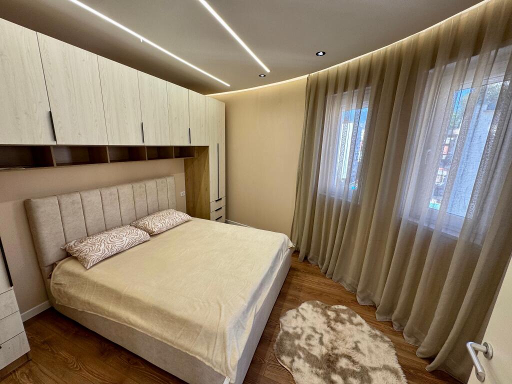 📣 AFFITTO Appartamento 1+1 📍Centro Tirana (Vicino al Caffè Flora) ✨