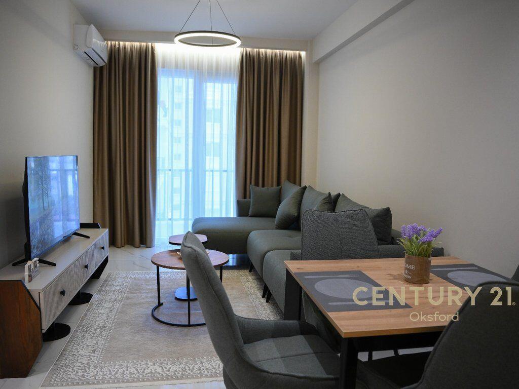 Shitet Apartament 1+1 ne Kamez!