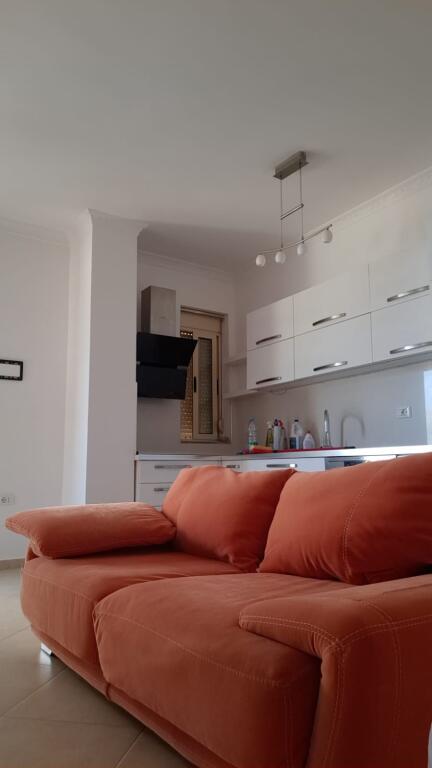 🏡 Apartament 2+1 me Qira tek Liqeni Artificial me Super Pamje!
