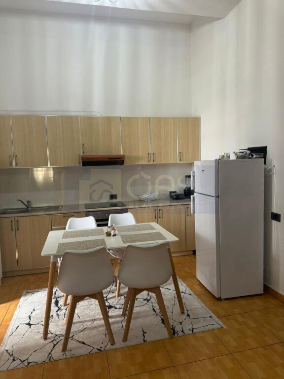 Affittasi appartamento 1+1 vicino a Via Dibres.