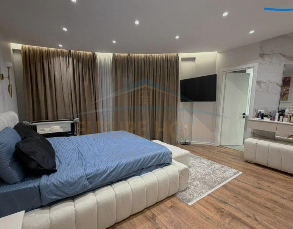 For sale, Apartment 3+1+2 – Dry Lake, Tirana