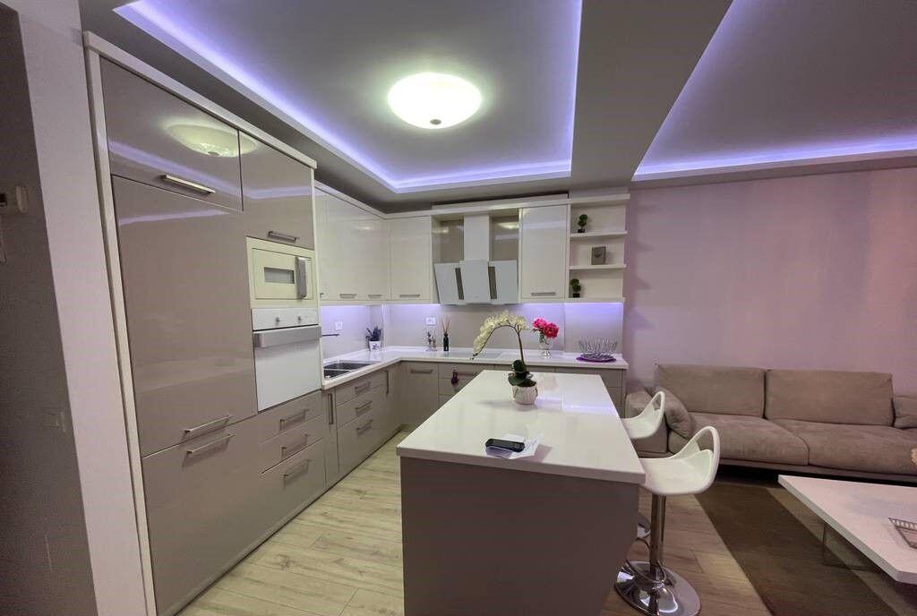 Apartament 2+1+2 me Qira në Bllok – Lokacion Premium