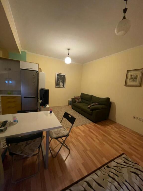 1+1 apartment for sale at the Botanical Garden!