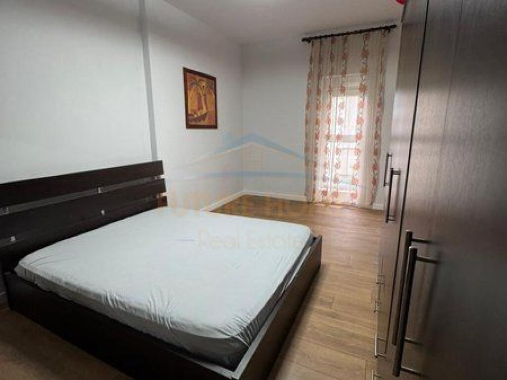 In vendita, Appartamento 2+1+2, Oxhaku, Tirana