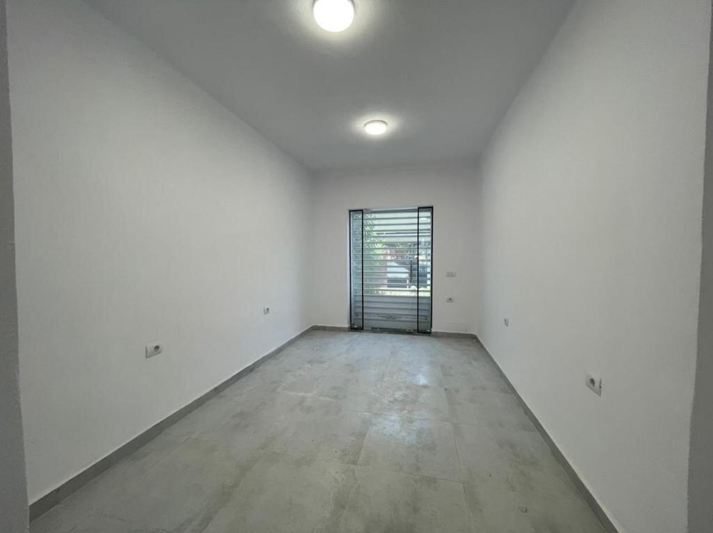 OFFICE FOR RENT 69 M2 DINAMO STADIUM 80,000 LEKE