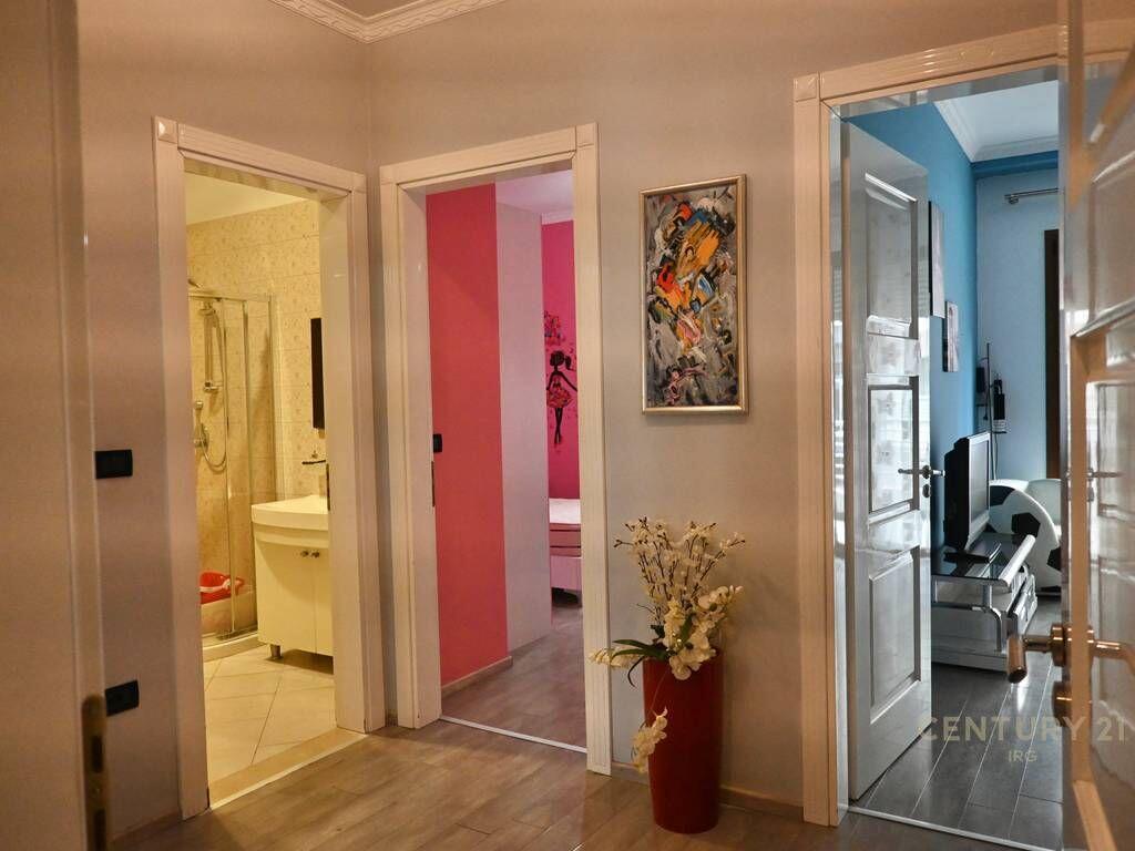 Appartamento 3+1 in affitto nel Complesso Delijorgji, Tirana 1.300 € /Mese