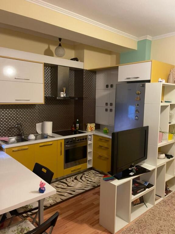1+1 apartment for sale at the Botanical Garden!