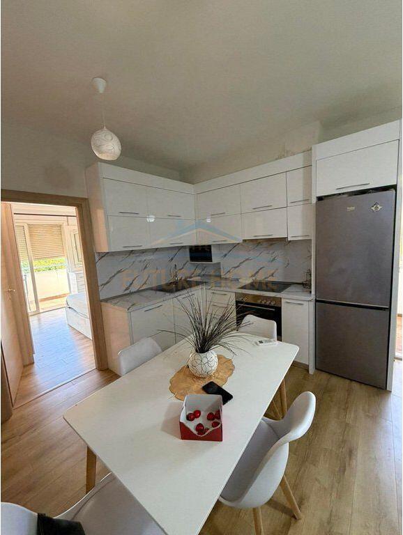 Qera , Apartament 2+1 Fresk , Tirane