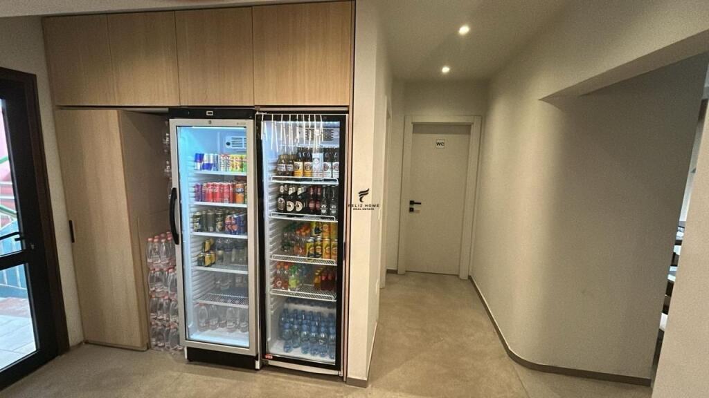 VENDITA AMBIENTE COMMERCIALE 76 M2 ALI DEMI 330.000 EURO