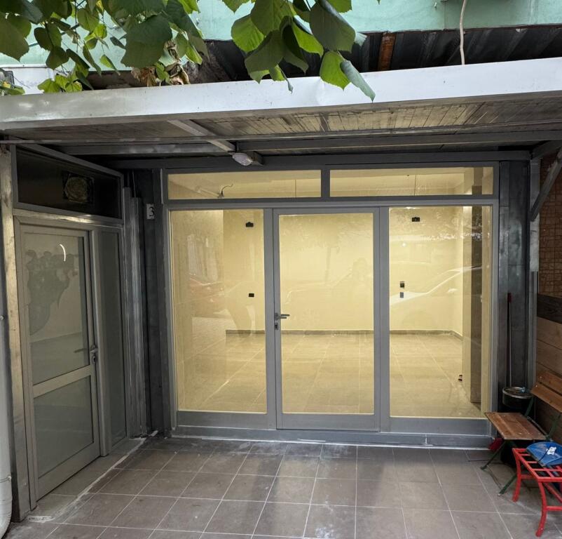 • Perfect space for business for rent – super strategic location!