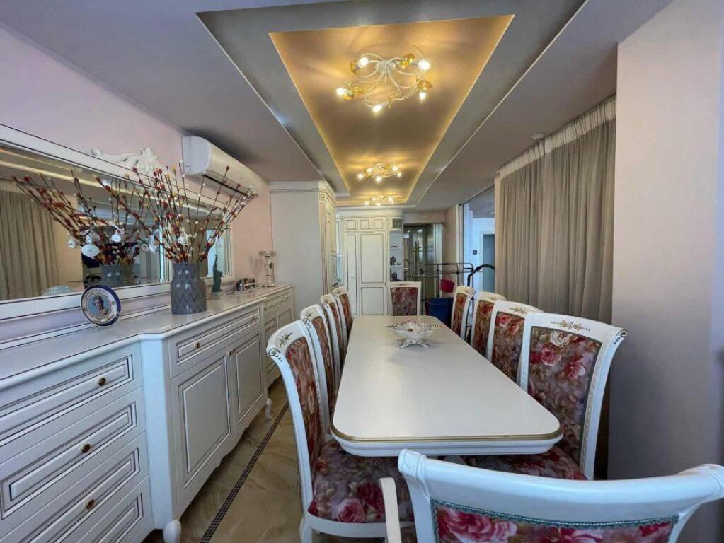 🏡 Penthouse for sale – Peti Street, “Ferrari Complex”, Dry Lake