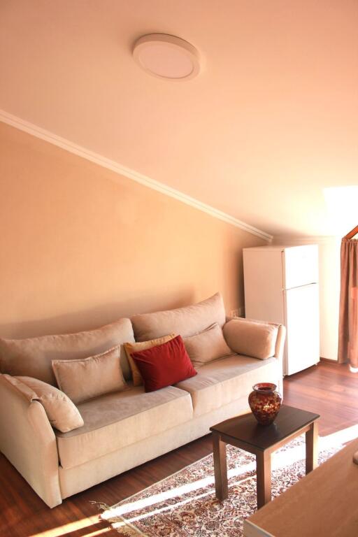 Apartament 1+1 me qera tek Ambasada Amerikane