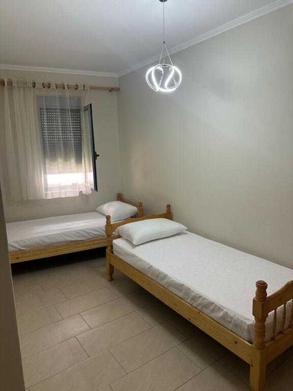 Apartament me qera 2+1 📍Misto Mame