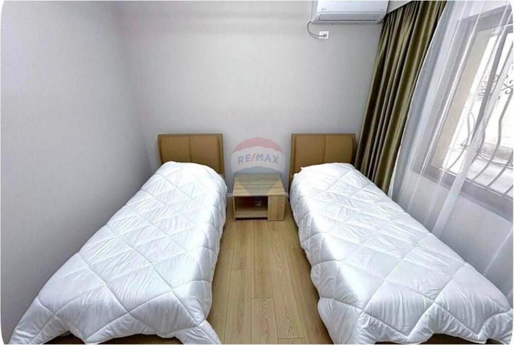 Apartment - For Rent - Rruga e Dibrës, Tirana
