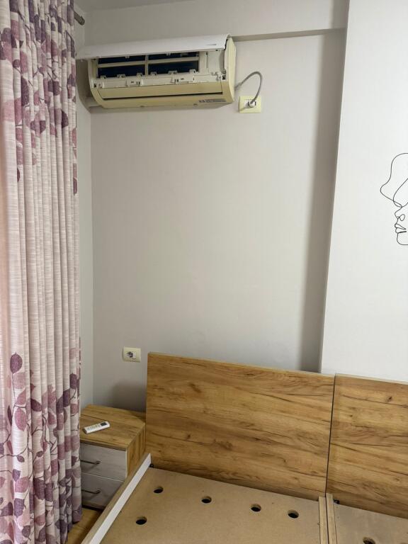 Apartament 2+1 me qira ne Laprake