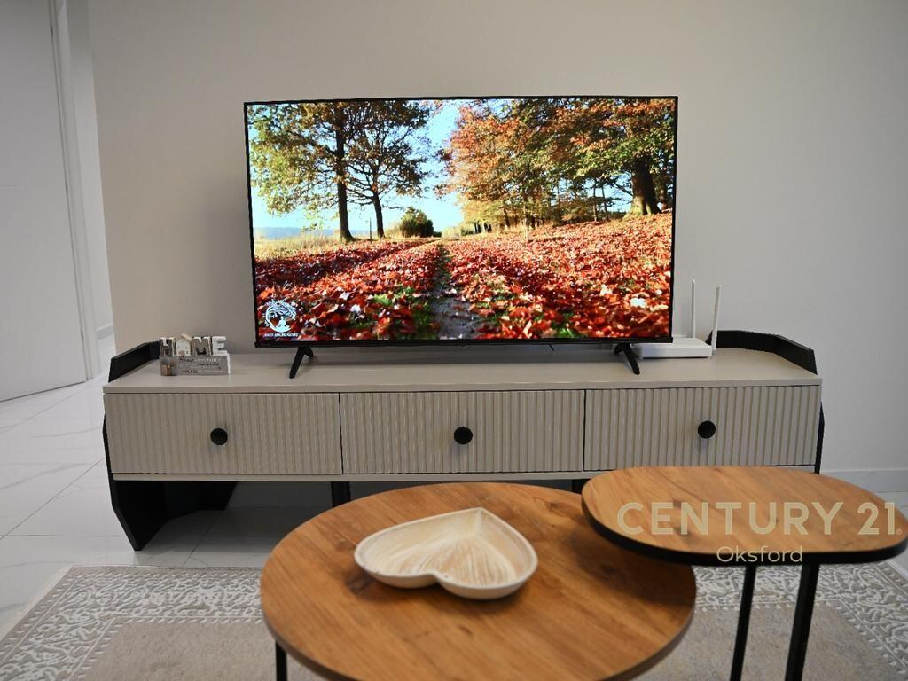 Shitet Apartament 1+1 ne Kamez!