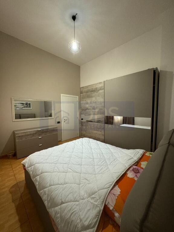 Affittasi appartamento 1+1 vicino a Via Dibres.