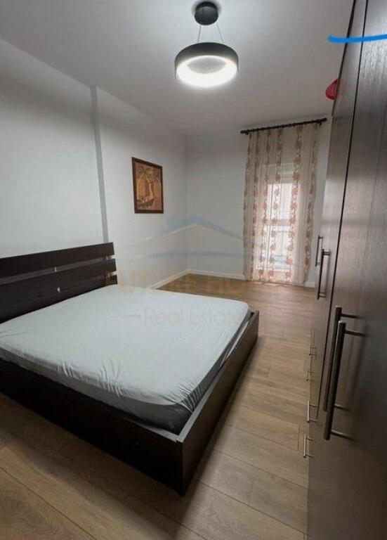 In vendita, Appartamento 2+1+2 – Oxhaku, Tirana
