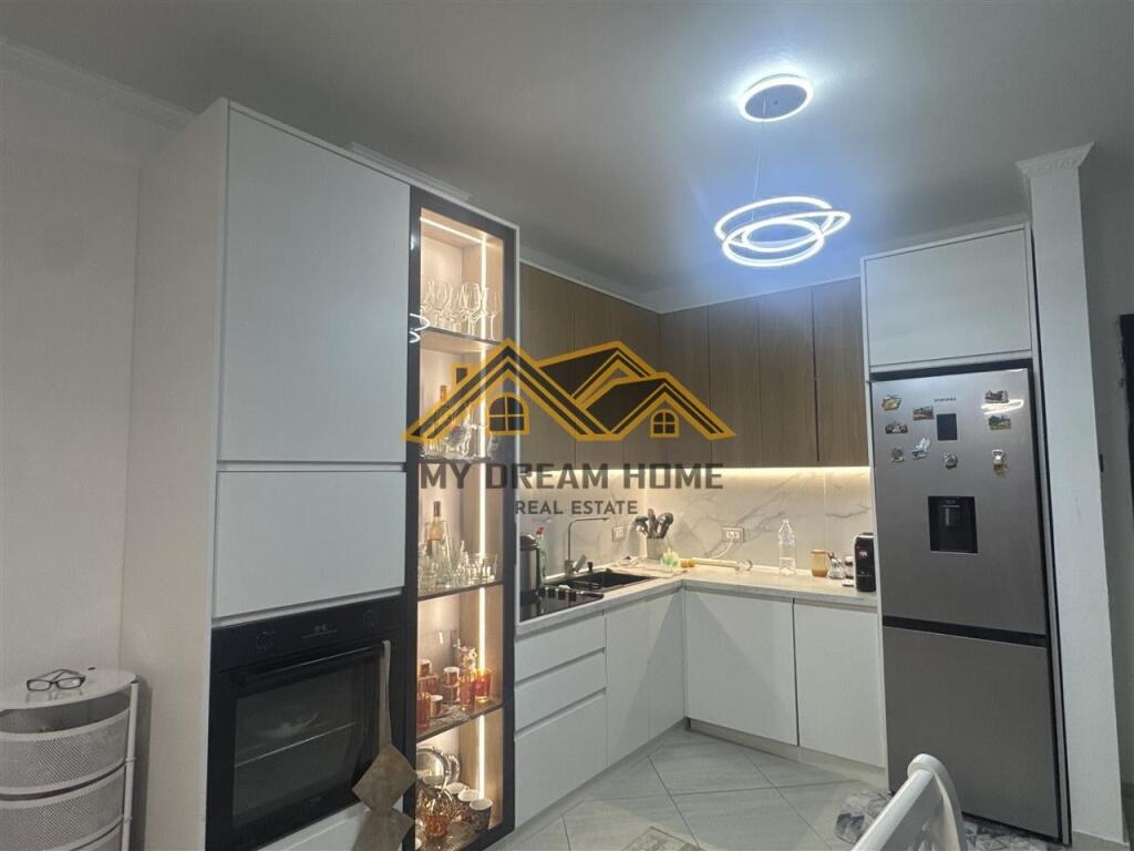 APPARTAMENTO 3+1+2 A SHKOZET DURRES, IN VENDITA!
