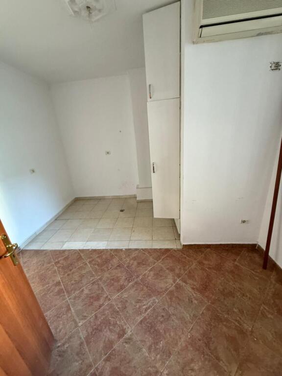 FOR SALE APARTMENT 4+1+2 NEAR THE FORMER EXHIBITION