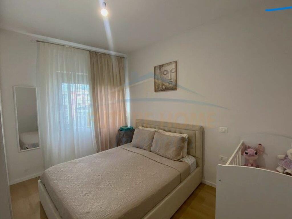 For sale – Apartment 1+1, Fresku, Tirana