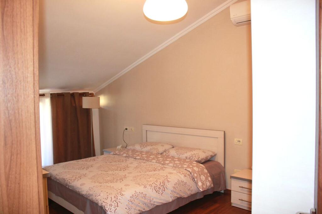 Apartament 1+1 me qera tek Ambasada Amerikane