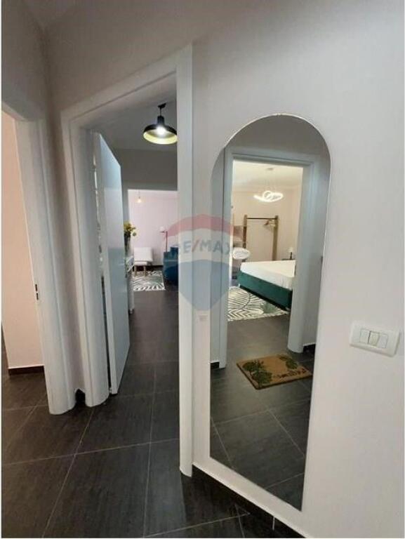 Appartamento - In Affitto - Rruga e Barrikadave, Tirana !!!! (ID: 530361014-399)