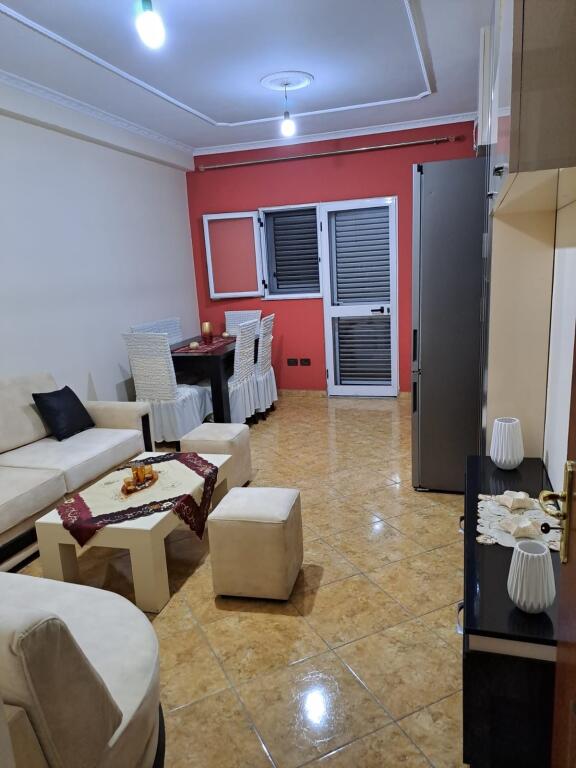 Apartment me qera 2+1+Ballkon