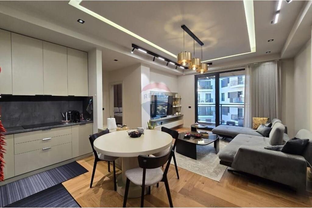 APARTMENT+PARKING FOR SALE KOSOVARVE STREET