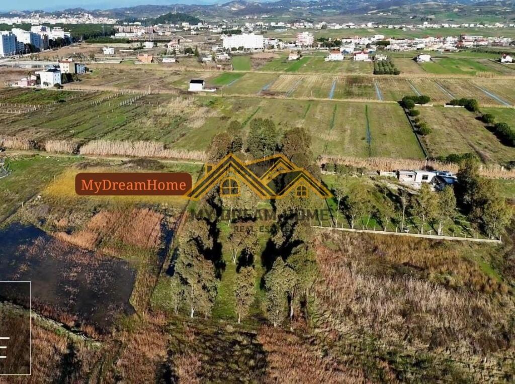 Terreno in Vendita a Qerret