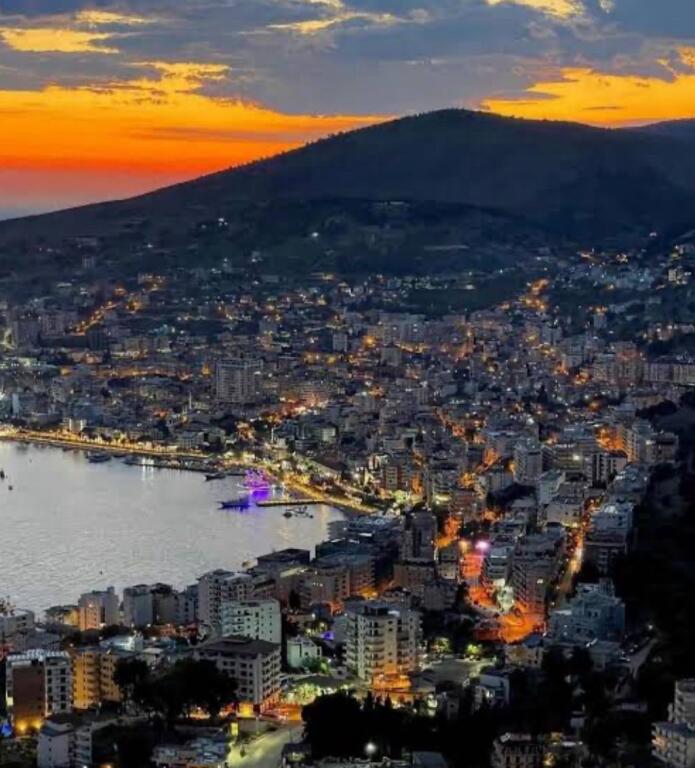 Hotel in vendita a Saranda.