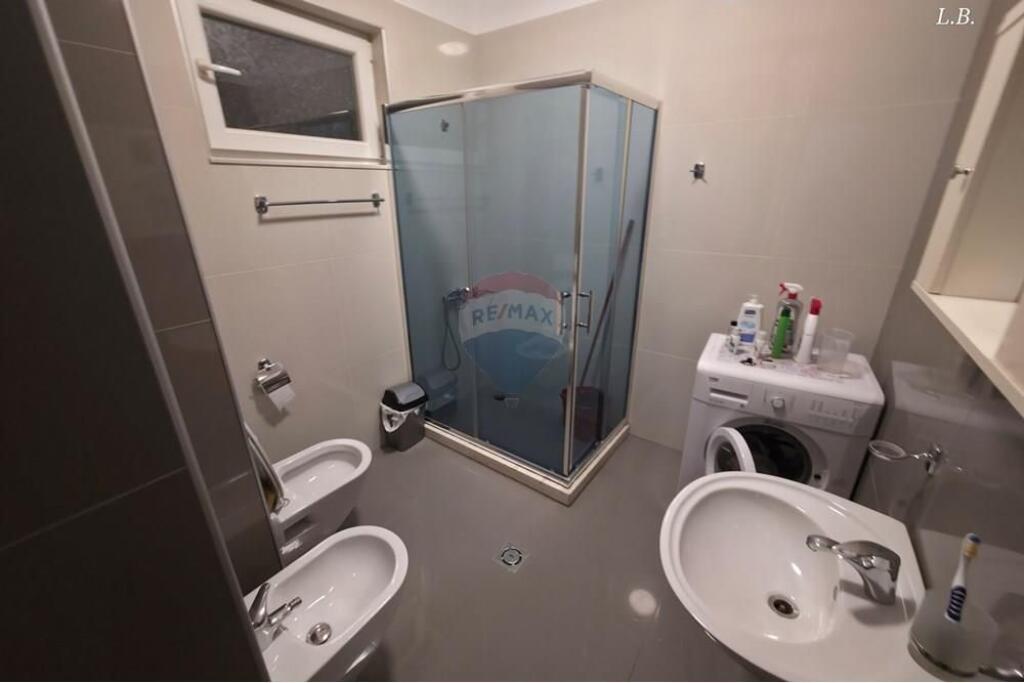 Affittasi appartamento 2+1+2 – Zona Botanica