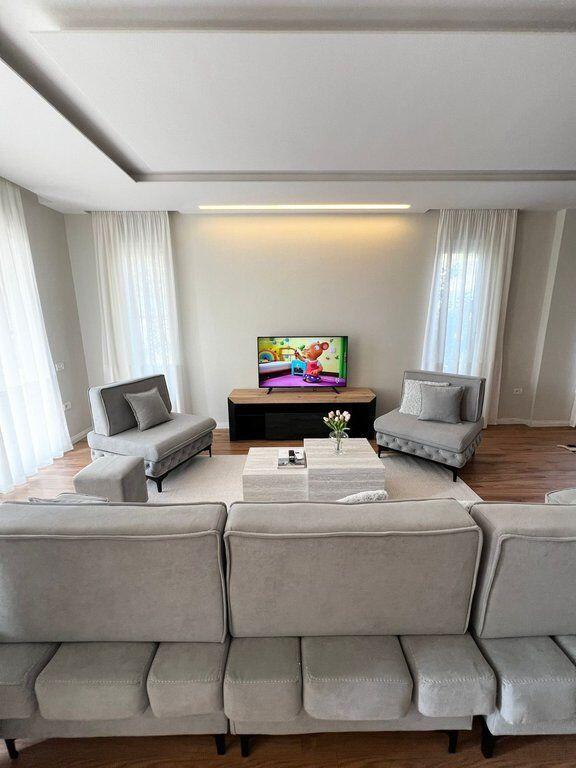 Affitto, Villa su 2 Piani, Prush, Tirana