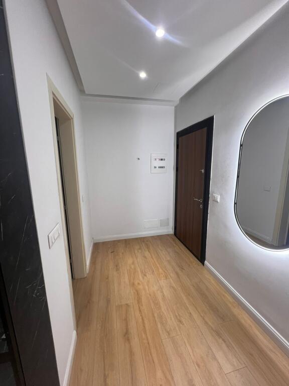 🏡 Jepet apartament 2+1 me qira te Fusha e Aviacionit