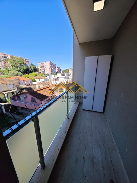 SUPER APPARTAMENTO 1+1 NEL CENTRO DI DURRËS, IN VENDITA !