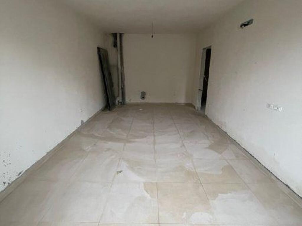 Shitet, Apartament 1+1+Verande, Paskuqan.