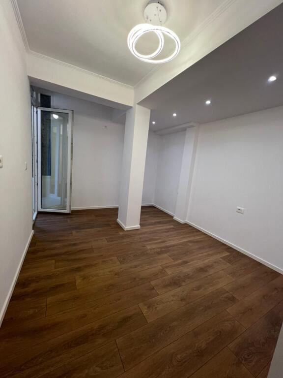 SHITET APARTAMENT 2+1+BALLKON 118.000 €  OXHAKU,UET, TIRANE