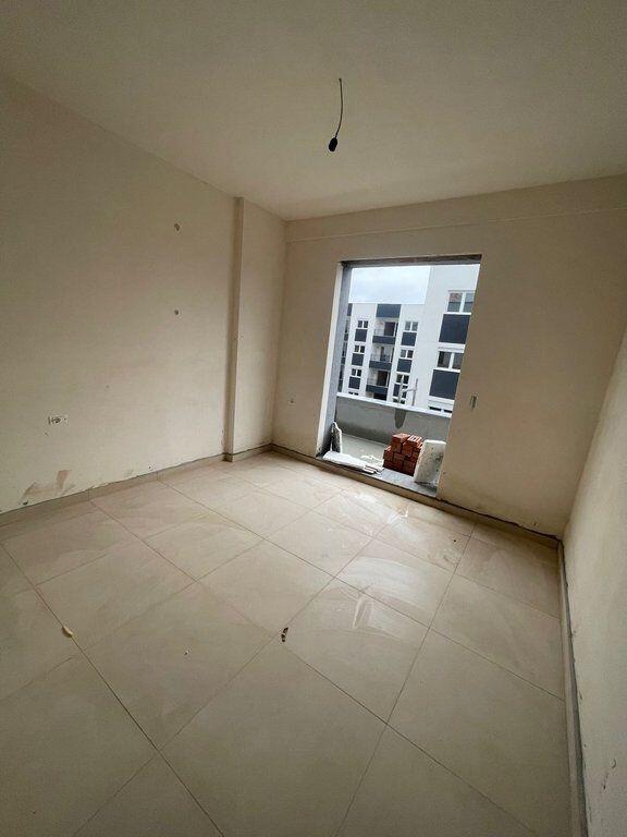 Shitet, Apartament 1+1+Verande, Paskuqan.