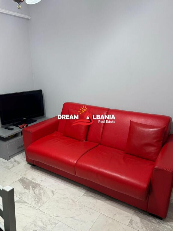 Apartament 1+1 për Qira tek Komuna e Parisit (ID 4219474)