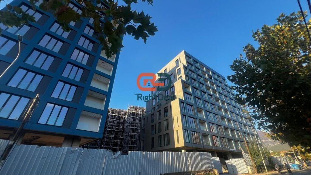 Tek Kompleksi "Golden Gate", Shitet Apartament 2+1+2, Me Strukture Dhe Hapesira Perfekte !!