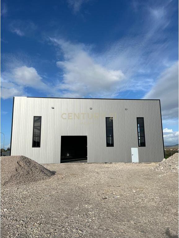 NEW WAREHOUSE BY THE ROAD FOR RENT IN PJEZE DURRES! 3,900 € /Month