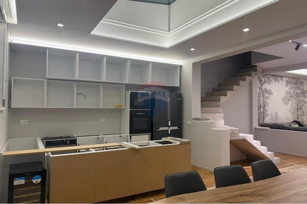 ✨Villa in Affitto | 📍Farkë, Tirana