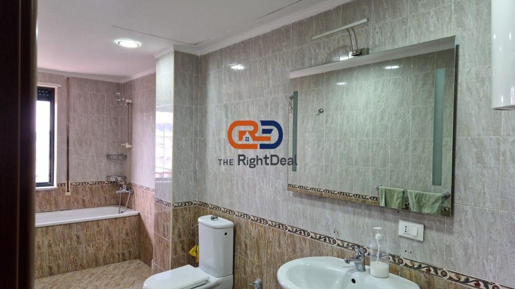 In Bllok, 3+1+2 Space for Rent, Suitable for Various Business Activities!!!