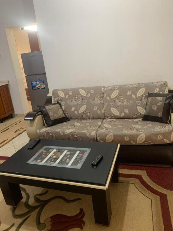 HOUSE FOR RENT –📍 Area: Bulevardi i Ri